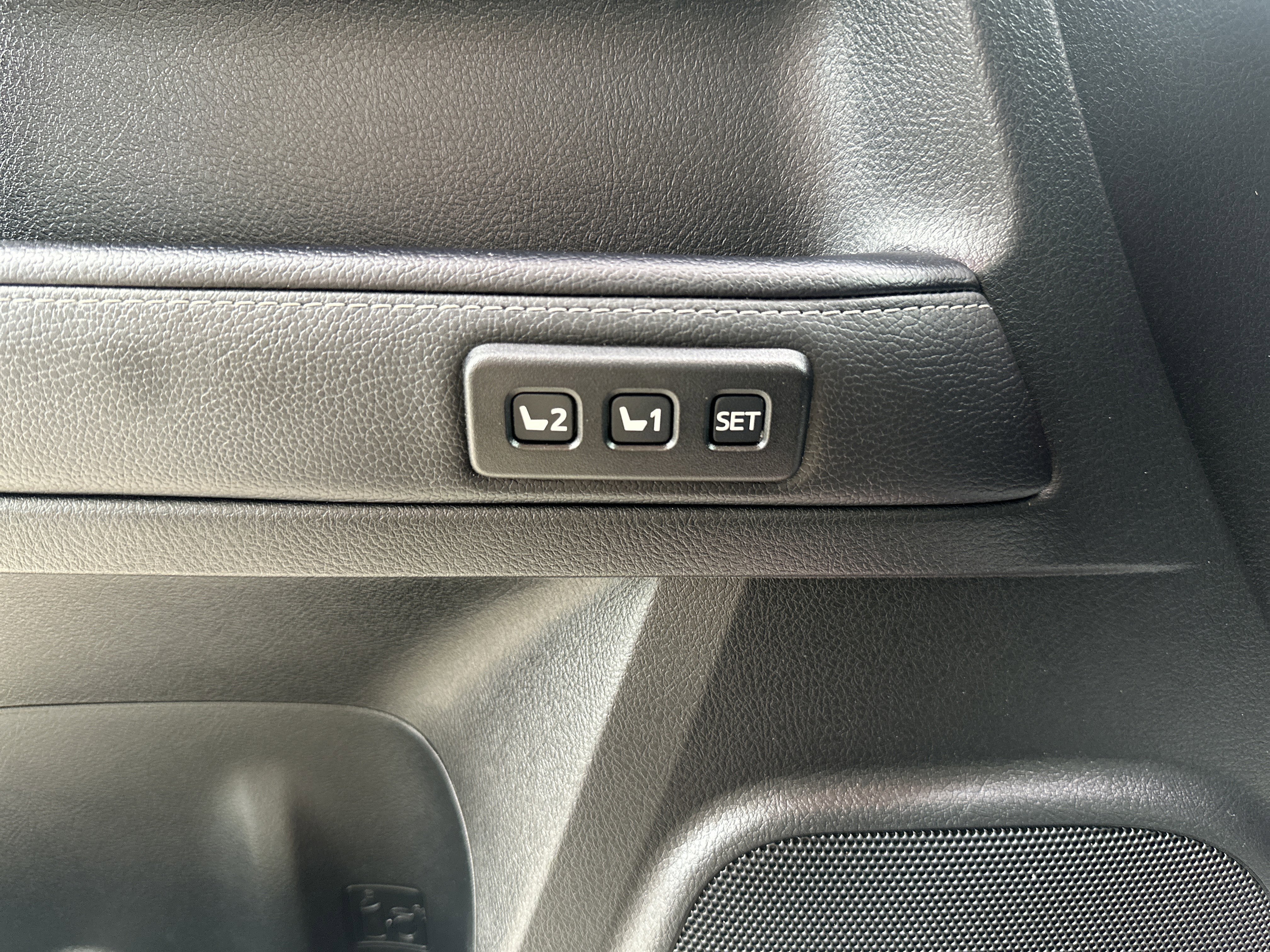 Used 2023 Toyota 4Runner Limited AWD/4WD image 27