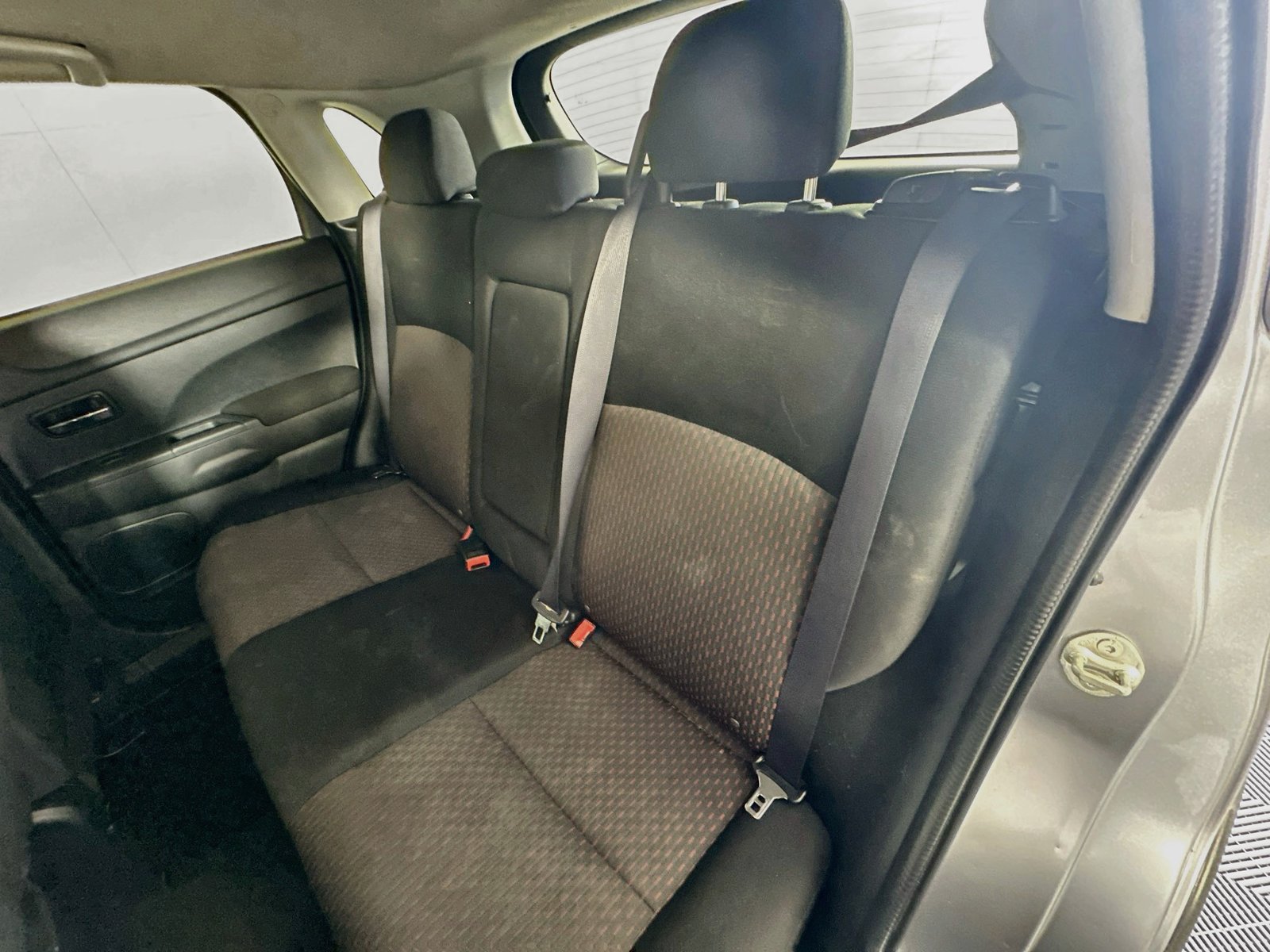 Used 2017 Mitsubishi Outlander Sport LE FWD image 23