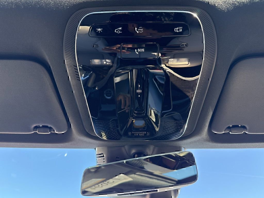 Used 2026 Mercedes-Benz GLC 300 4MATIC image 25