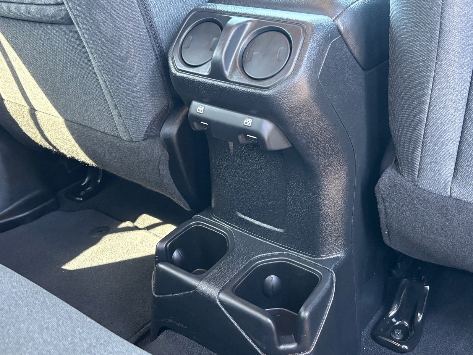 Used 2025 Jeep Gladiator Sport AWD/4WD image 30