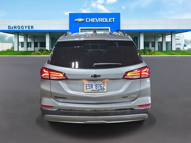 Used 2023 Chevrolet Equinox RS AWD/4WD image 10