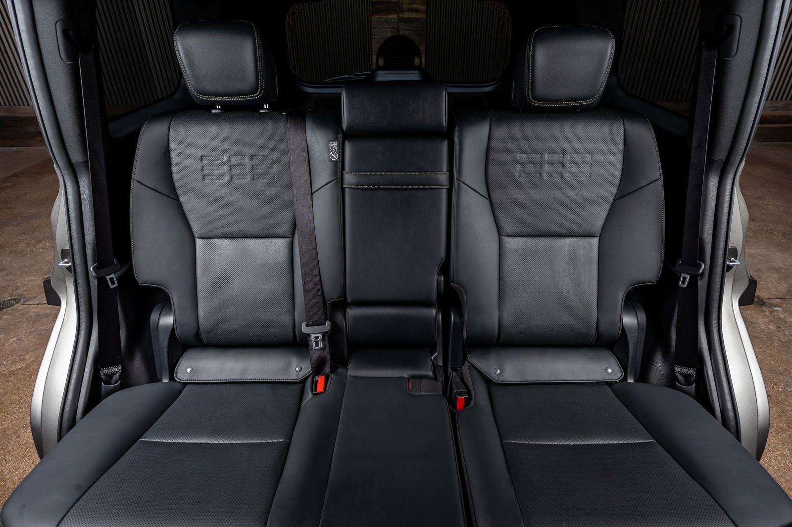 Used 2024 Lexus GX 550 image 35