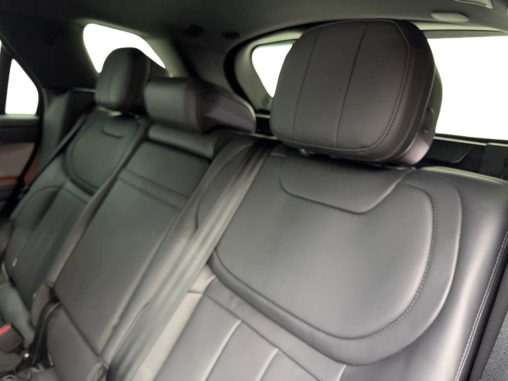 Used 2024 Land Rover Range Rover Sport Dynamic SE image 33