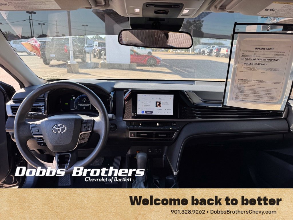 Used 2025 Toyota Camry LE FWD image 13