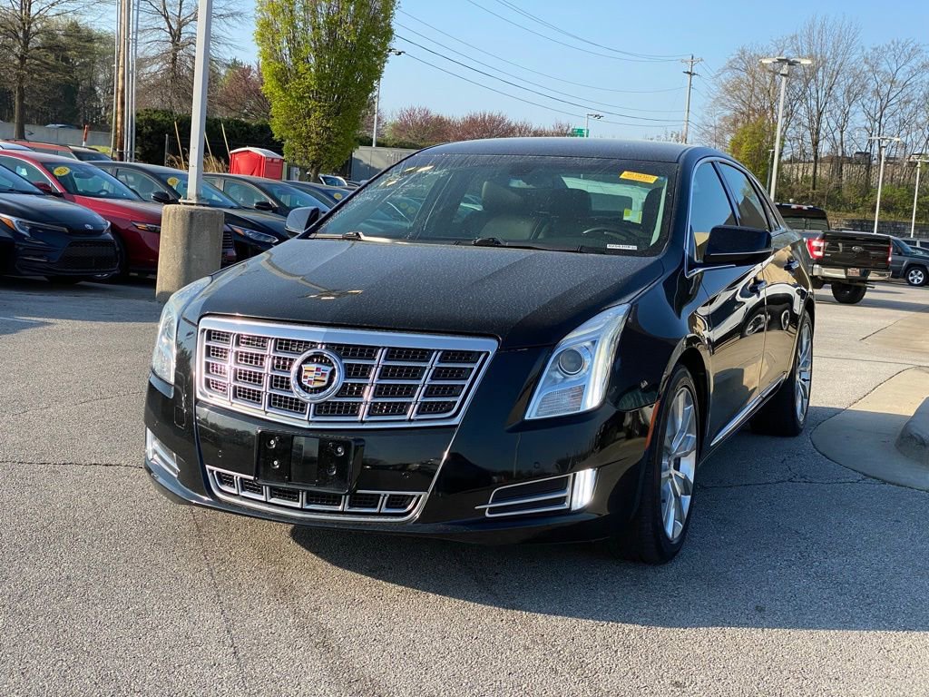 Used 2015 Cadillac XTS Luxury image 3