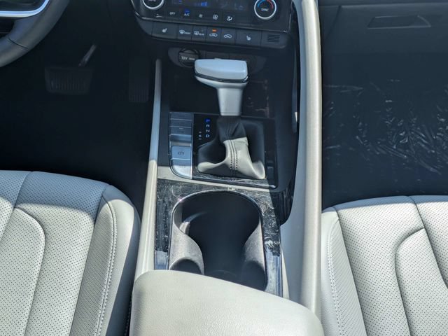Used 2024 Hyundai Elantra Limited FWD image 18