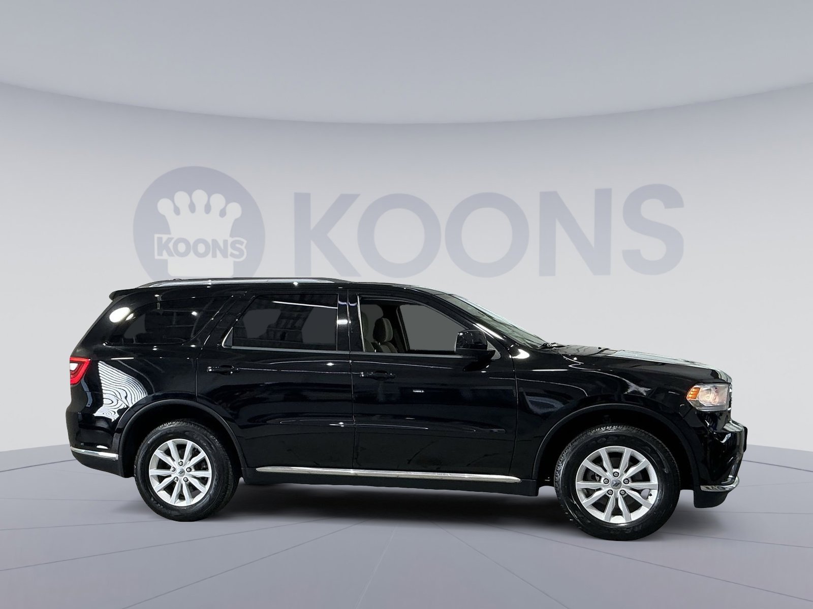 Used 2019 Dodge Durango SXT image 17