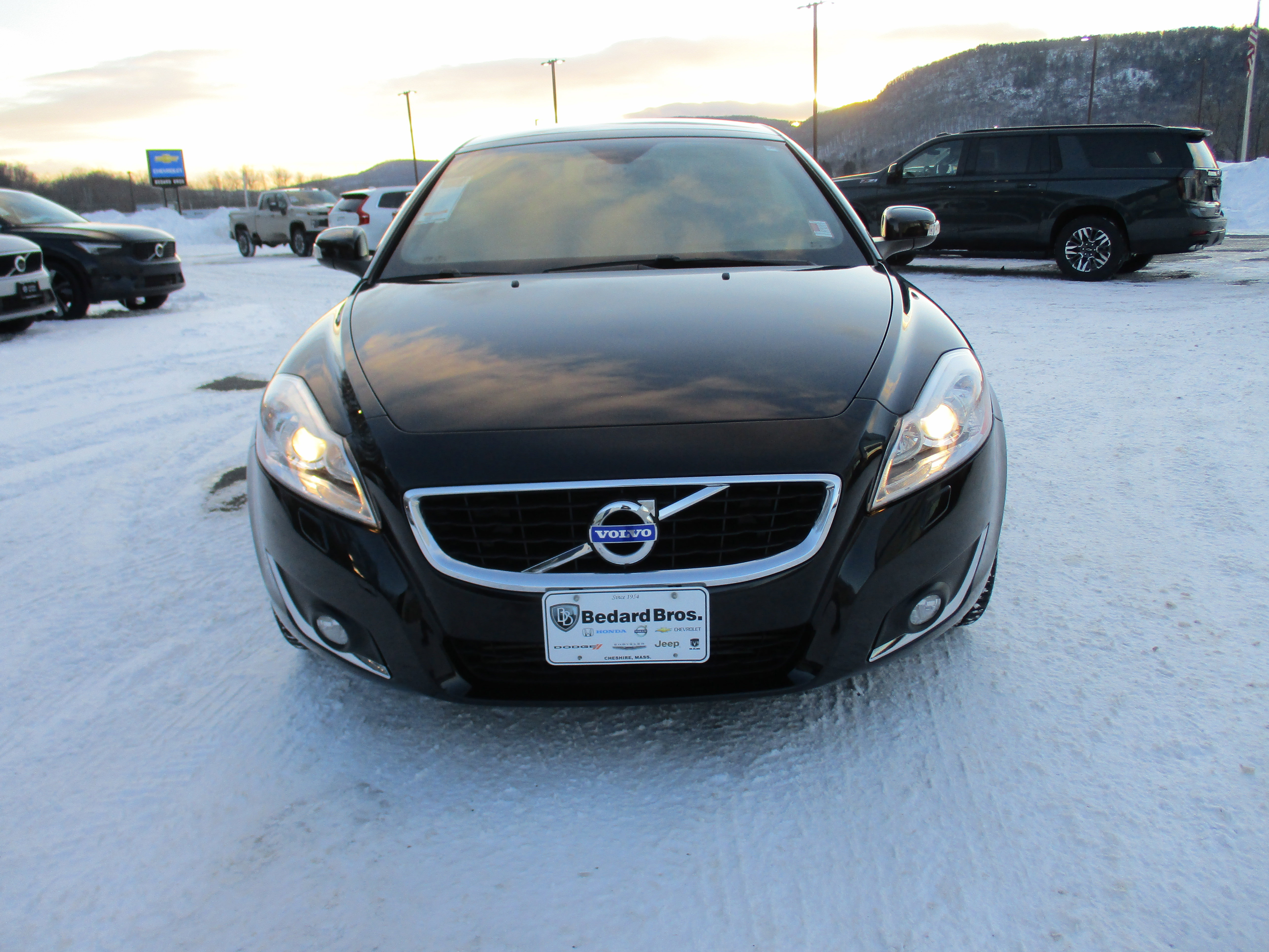 Used 2013 Volvo C70 T5 image 2