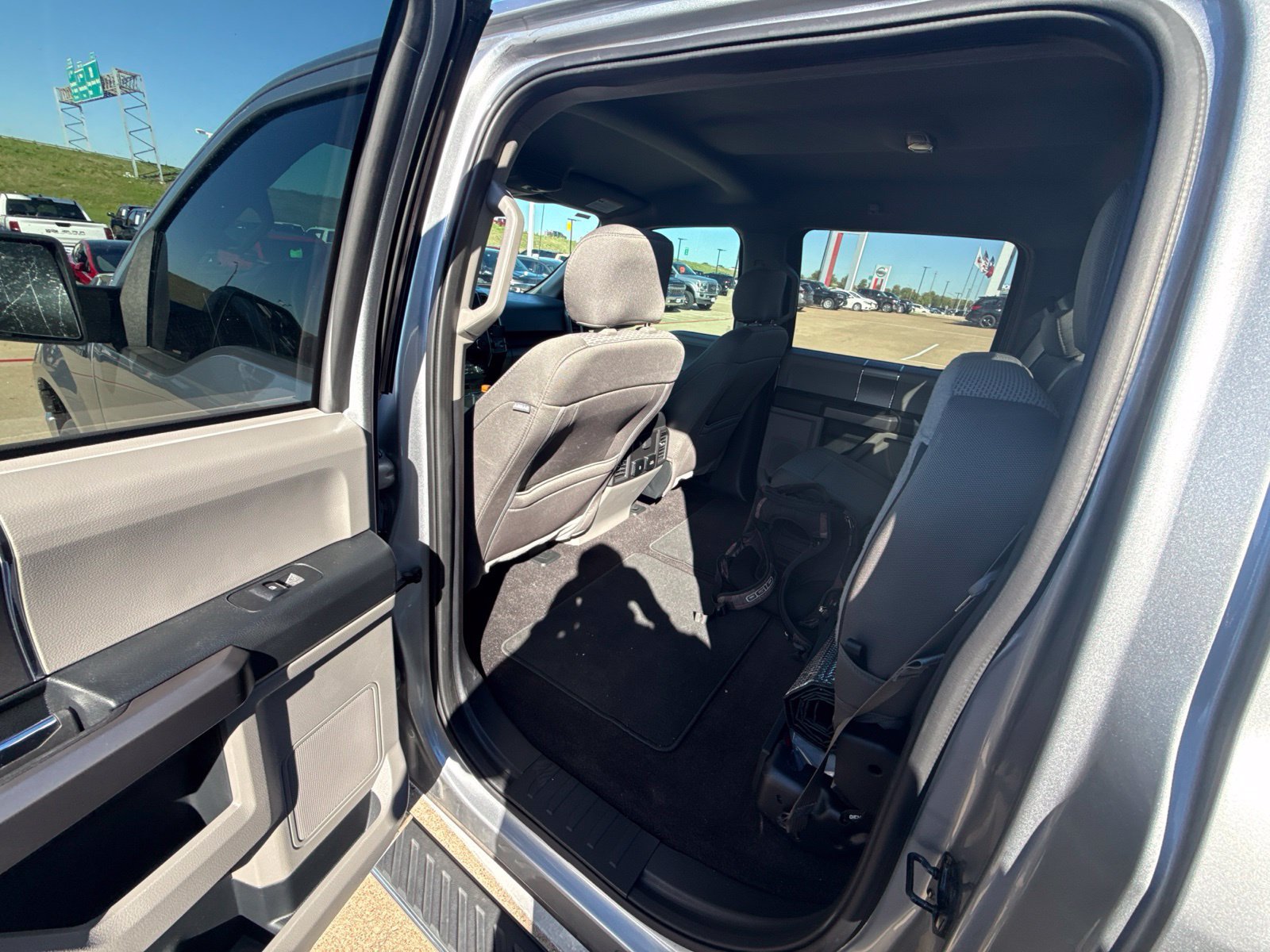 Used 2020 Ford F150 XLT w/ Equipment Group 302A Luxury RWD image 8