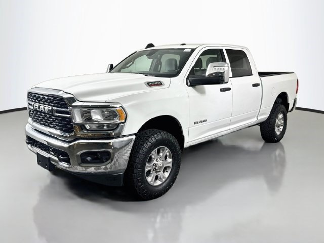 Used 2024 RAM 2500 Big Horn w/ Protection Group AWD/4WD image 4