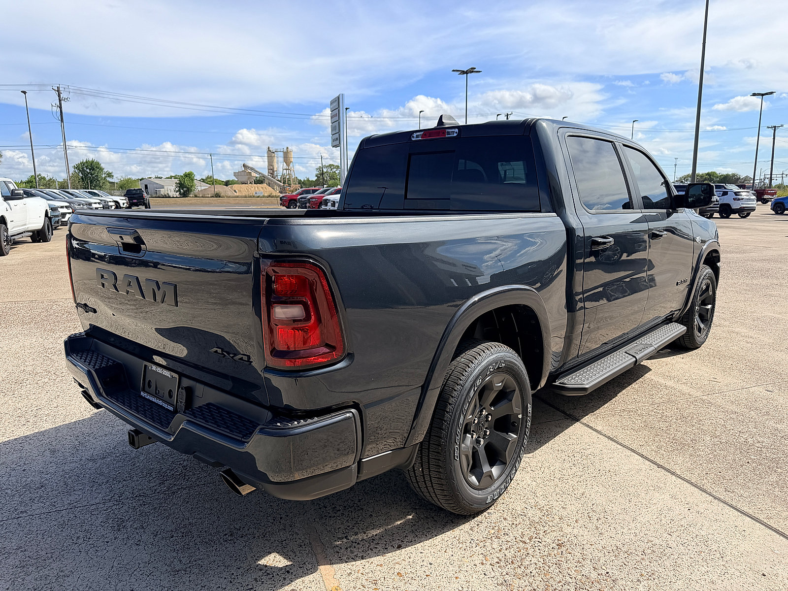 New 2026 RAM 1500 Lone Star AWD/4WD image 7