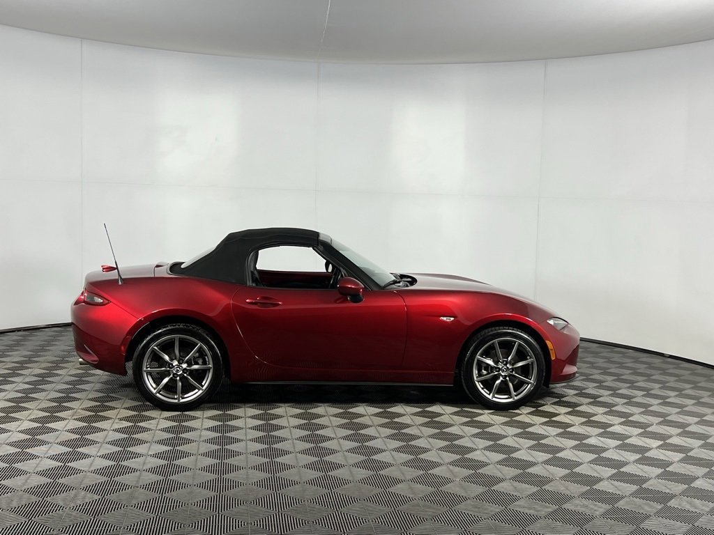 Used 2023 MAZDA MX-5 Miata Grand Touring image 6
