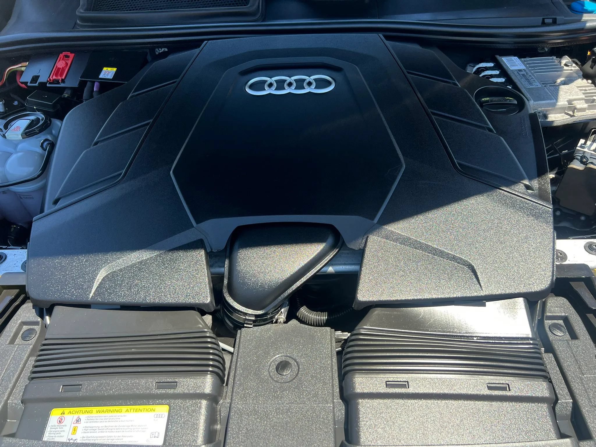 Used 2019 Audi Q8 Premium Plus AWD/4WD image 37