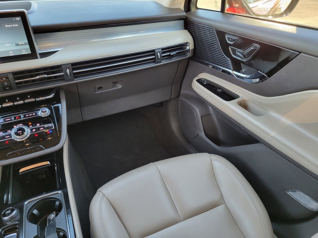 Used 2021 Lincoln Corsair FWD w/ Equipment Group 101A image 21