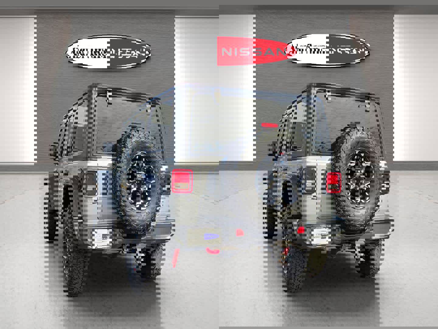 Used 2023 Jeep Wrangler Unlimited Rubicon image 9