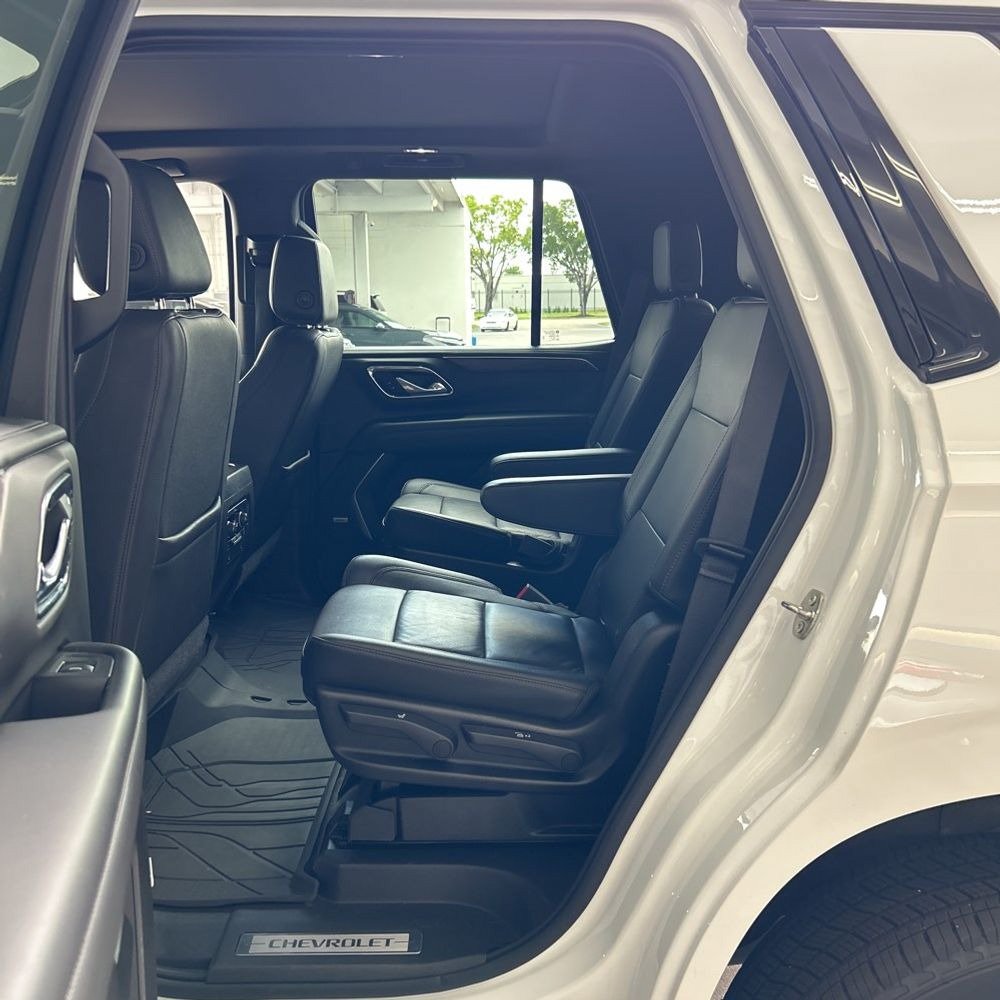 Used 2021 Chevrolet Tahoe Z71 w/ Z71 Signature Package AWD/4WD image 15