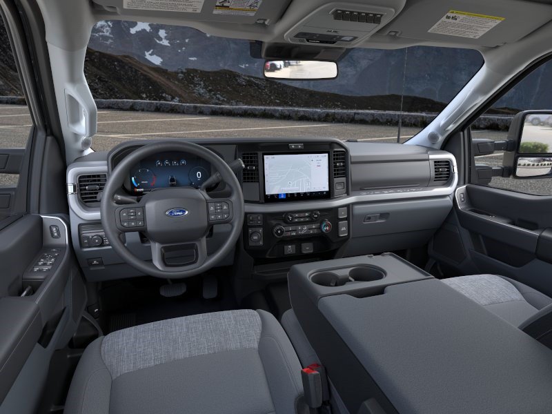 New 2026 Ford F350 XLT w/ XLT Premium Package AWD/4WD image 9