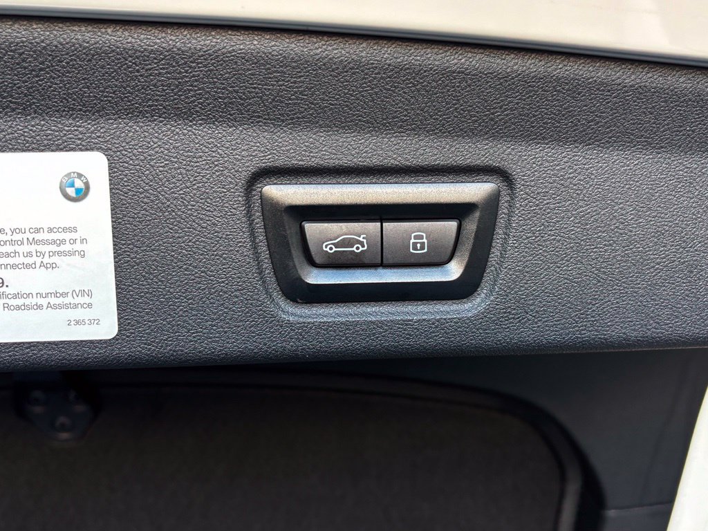 Used 2023 BMW i4 eDrive40 w/ Premium Package RWD image 38