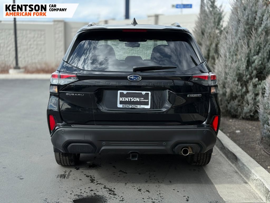 Used 2025 Subaru Forester Touring image 7