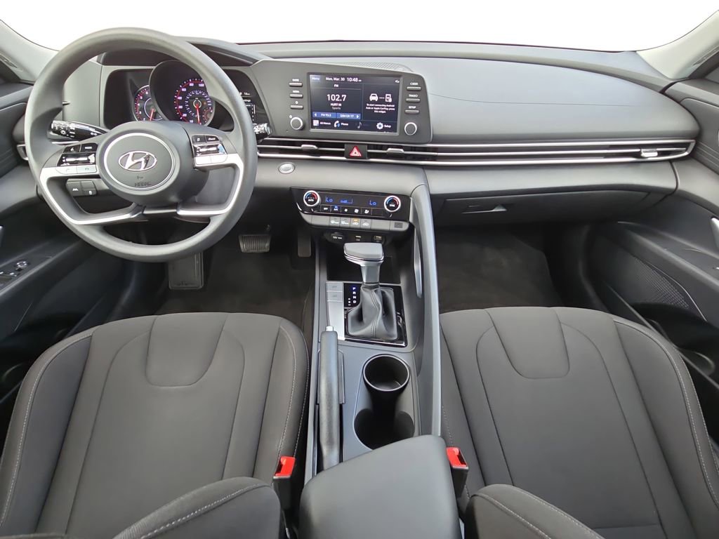 Certified 2023 Hyundai Elantra SEL image 9