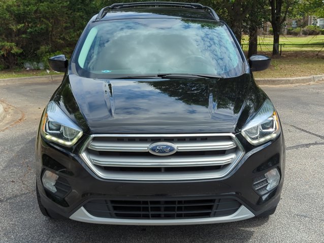 Used 2017 Ford Escape SE w/ SE Leather Comfort Package video 2