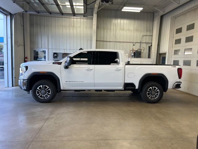 Used 2024 GMC Sierra 3500 SLE w/ Preferred Package image 9