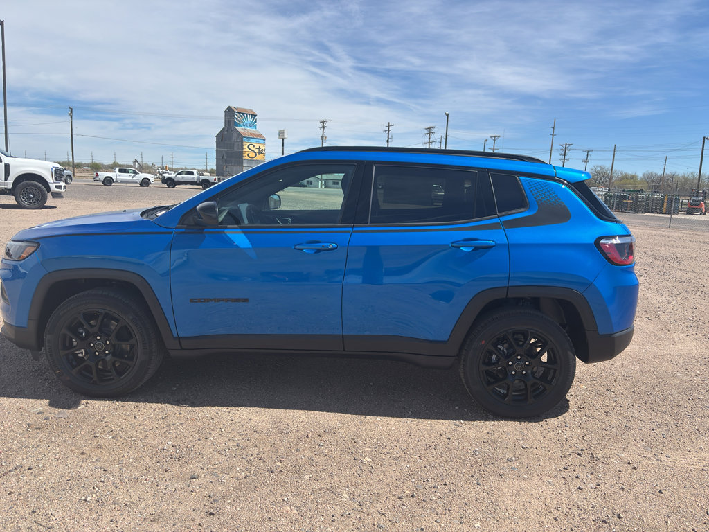 New 2026 Jeep Compass Latitude AWD/4WD image 7
