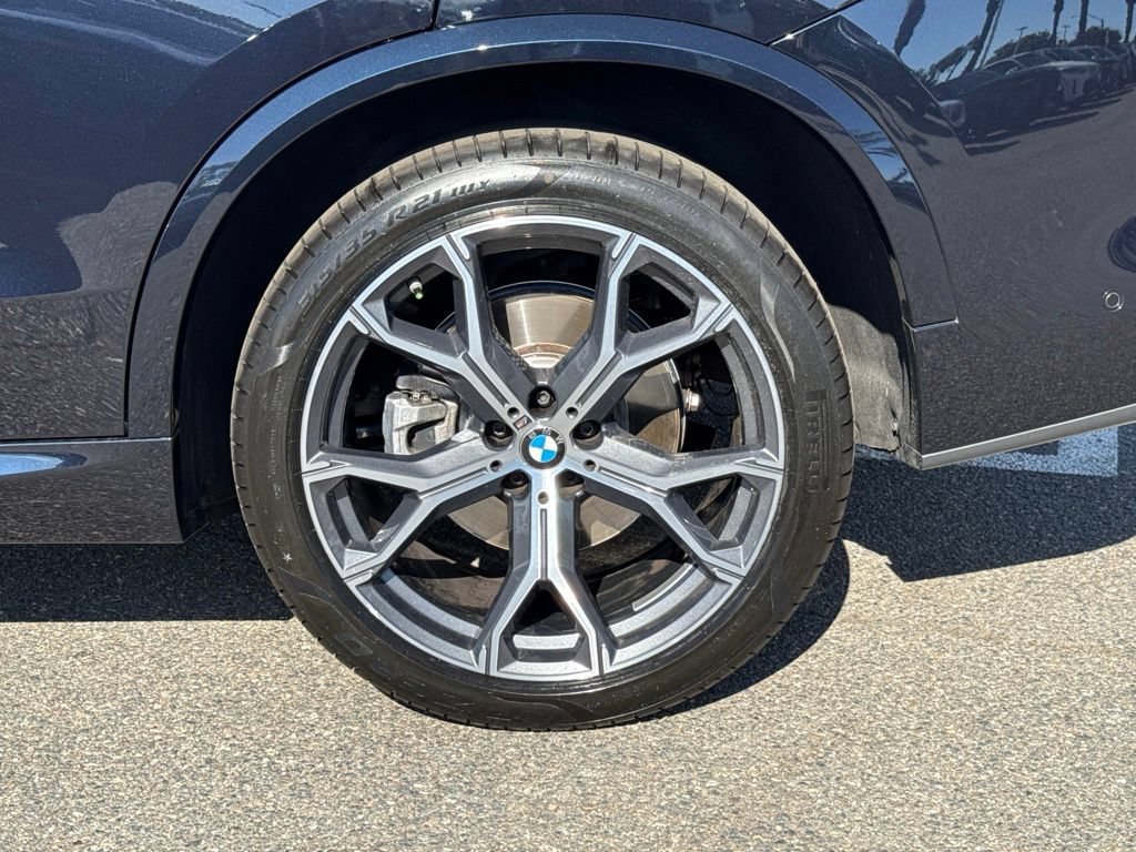 Certified 2024 BMW X5 xDrive40i w/ M Sport Package AWD/4WD image 14