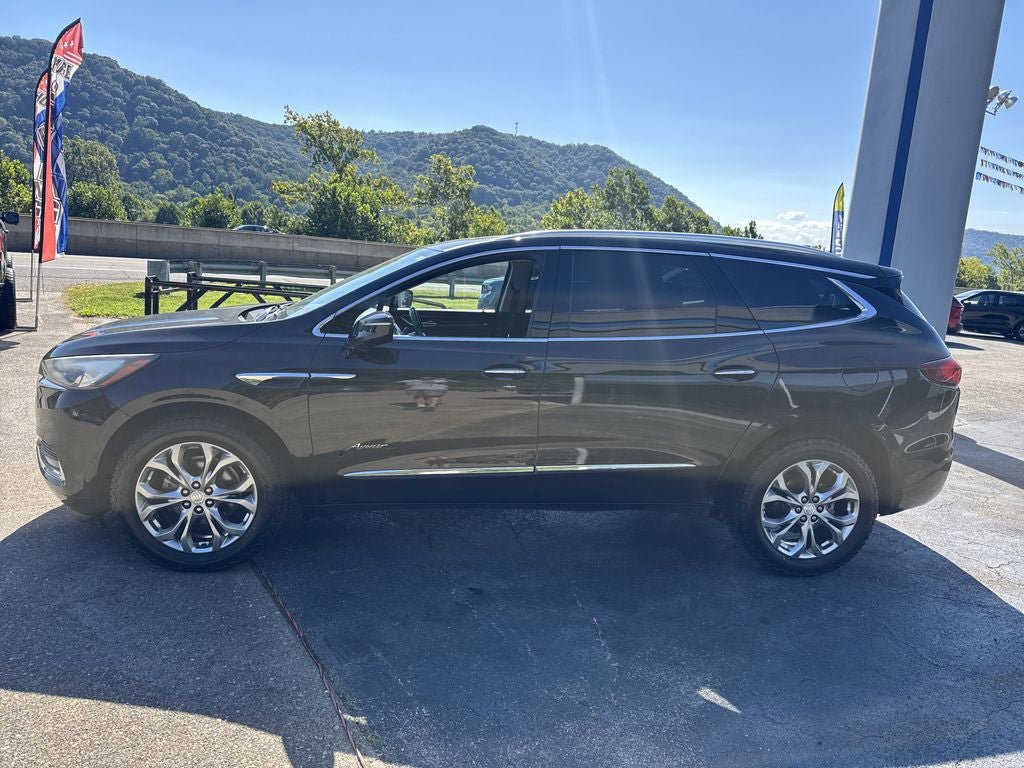 Used 2021 Buick Enclave Avenir w/ Avenir Technology Package image 8