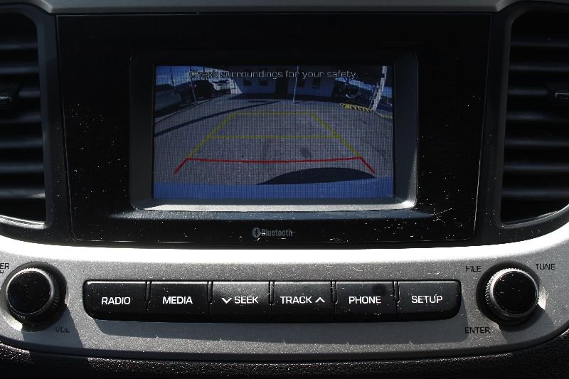 Used 2022 Hyundai Accent SE image 13