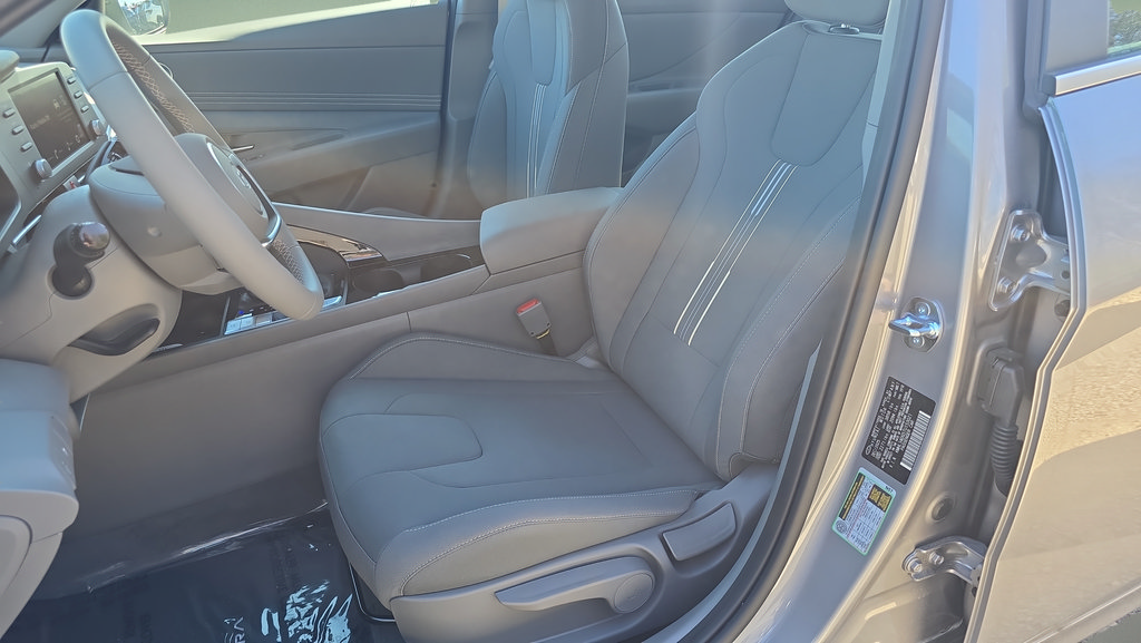 New 2026 Hyundai Elantra SEL Sport Premium w/ Cargo Package FWD image 14