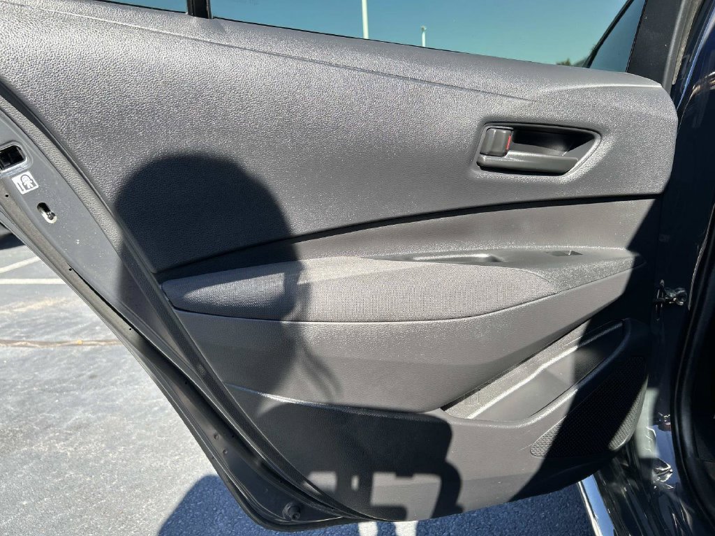 Used 2023 Toyota Corolla LE FWD image 13