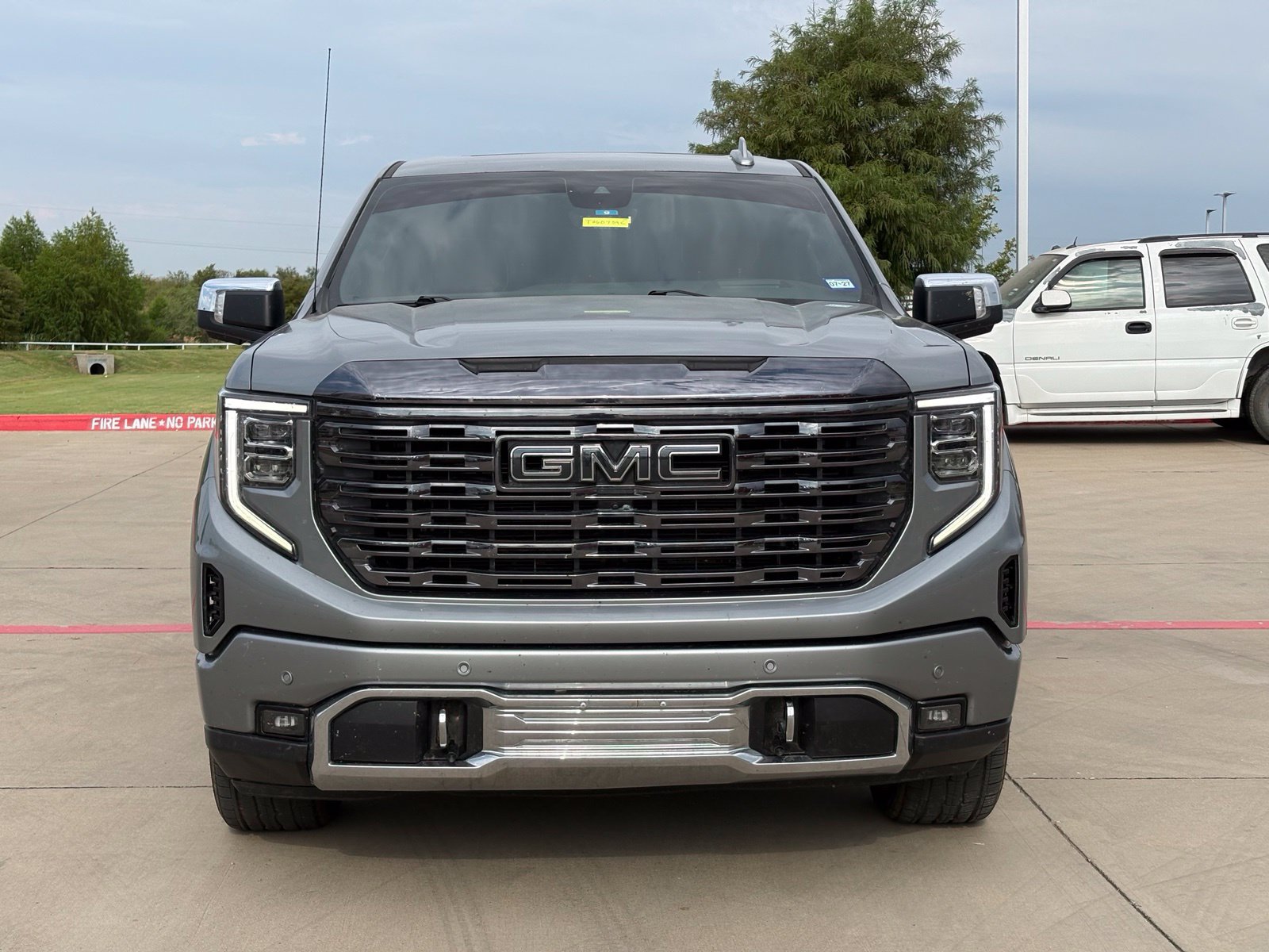 Certified 2024 GMC Sierra 1500 Denali Ultimate AWD/4WD image 2