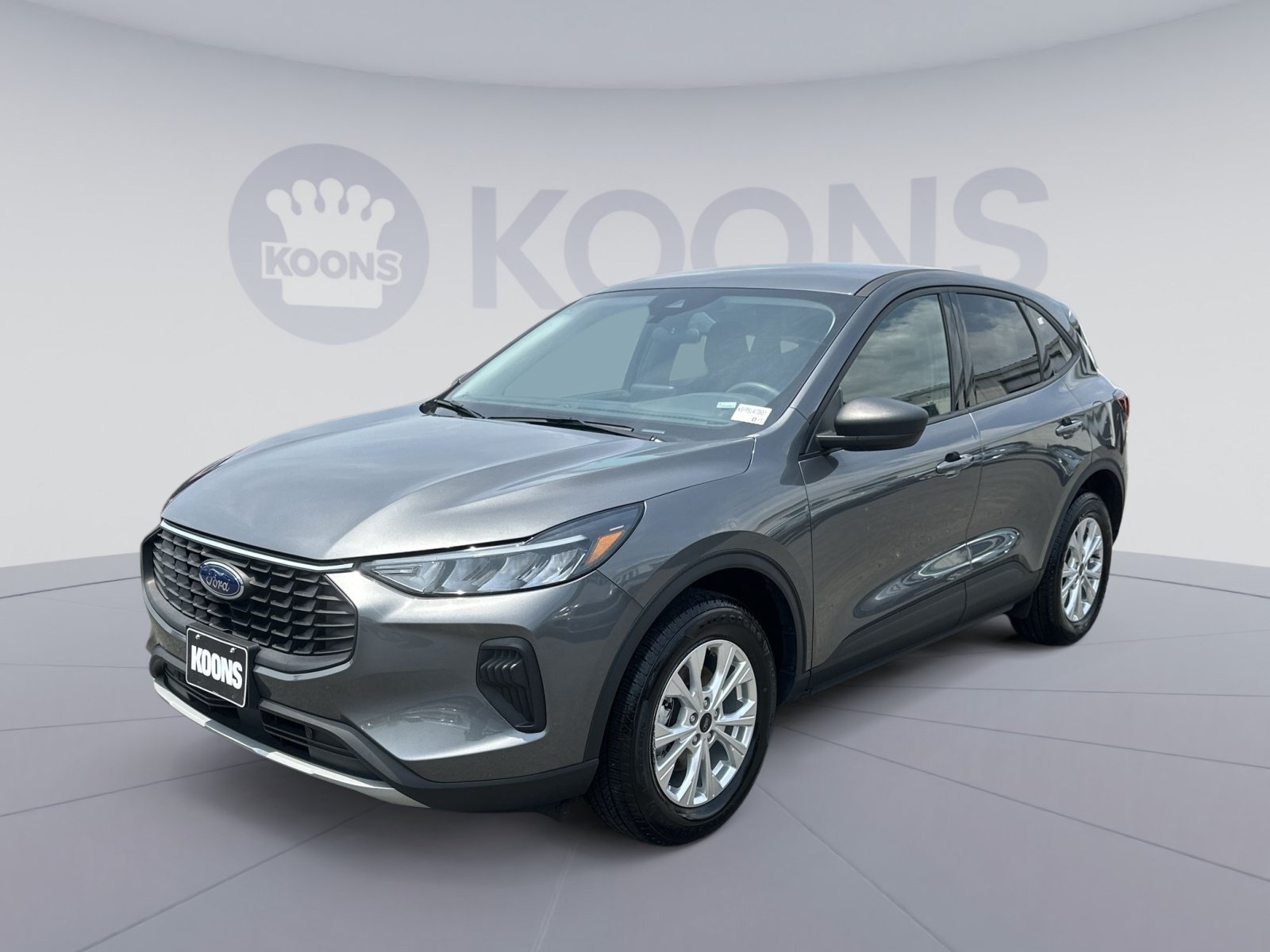Certified 2025 Ford Escape Active AWD/4WD image 1