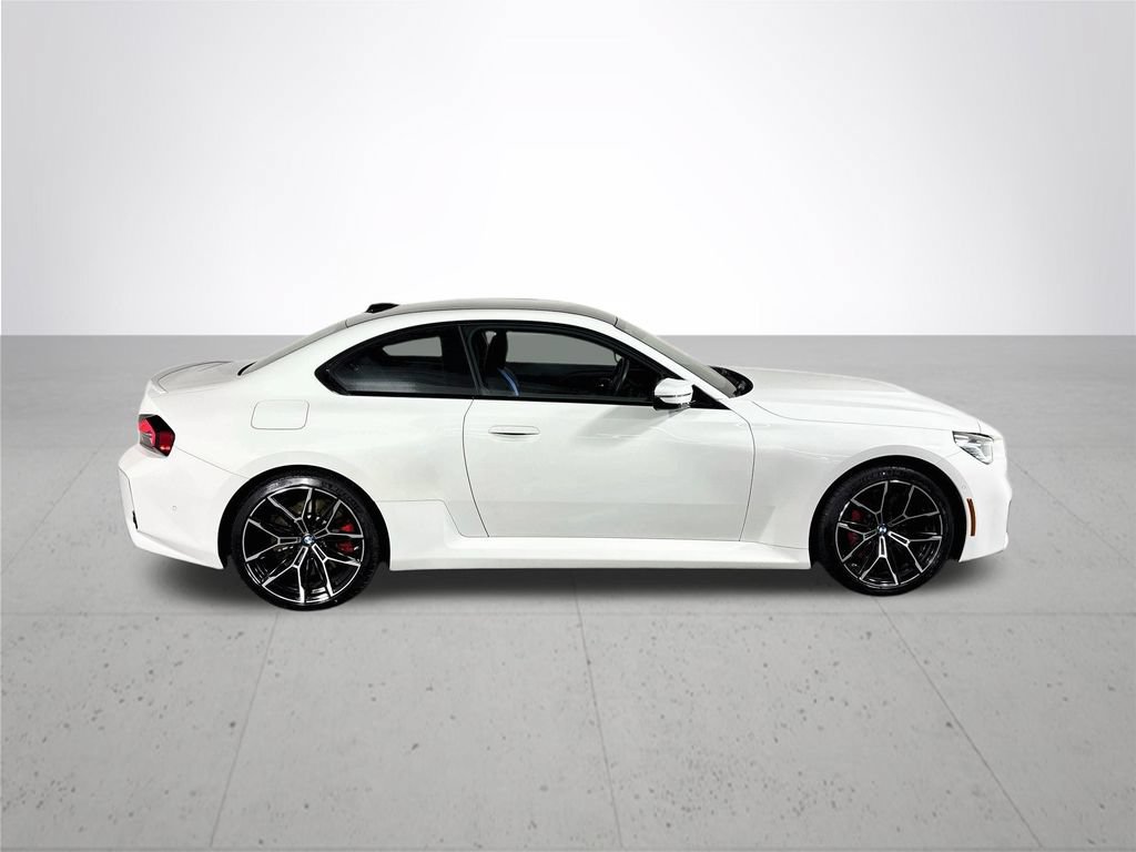 Used 2024 BMW M2 w/ Lighting Package RWD image 5