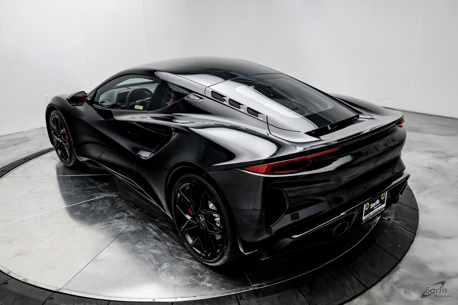 New 2026 Lotus Emira SE image 11