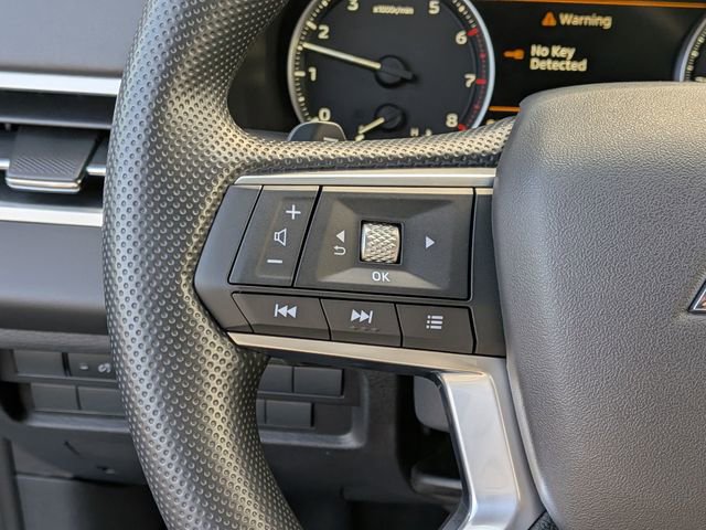 New 2026 Mitsubishi Outlander ES image 16