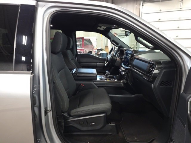 Used 2022 Ford F150 XLT w/ Equipment Group 302A High image 14