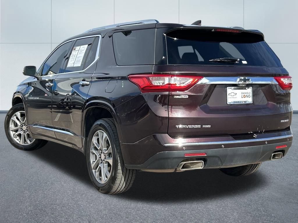 Used 2021 Chevrolet Traverse Premier image 40