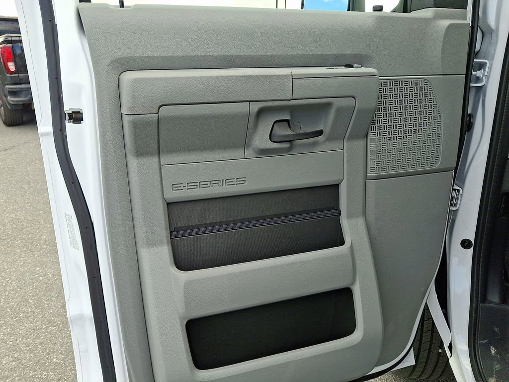 New 2026 Ford E-350 and Econoline 350 Super Duty w/ Power Equipment Group image 6