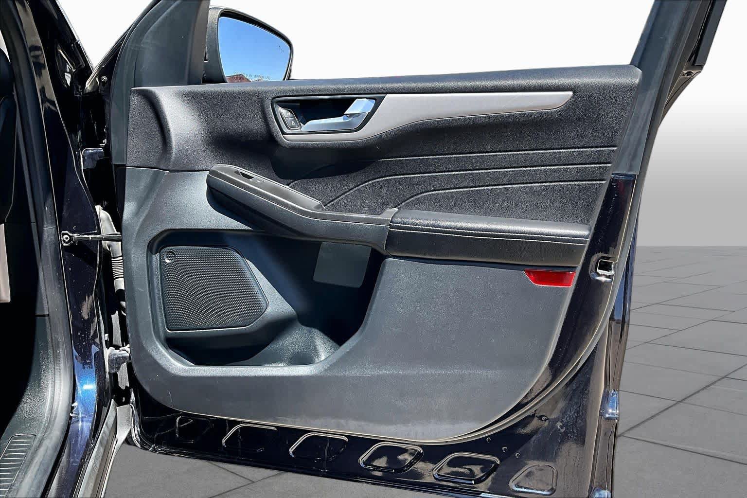 Certified 2021 Ford Escape SEL FWD image 21