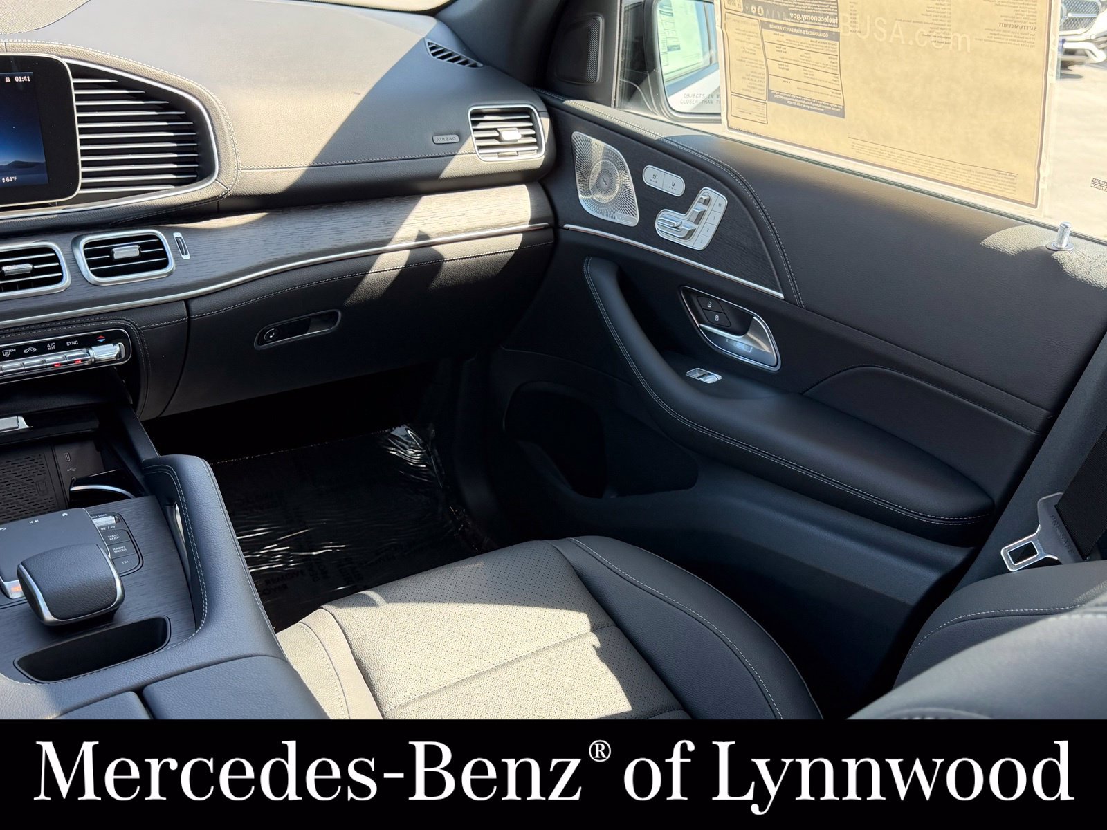 New 2026 Mercedes-Benz GLE 450 4MATIC image 21