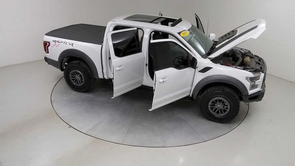 Used 2019 Ford F150 Raptor w/ Equipment Group 802A Luxury AWD/4WD image 48