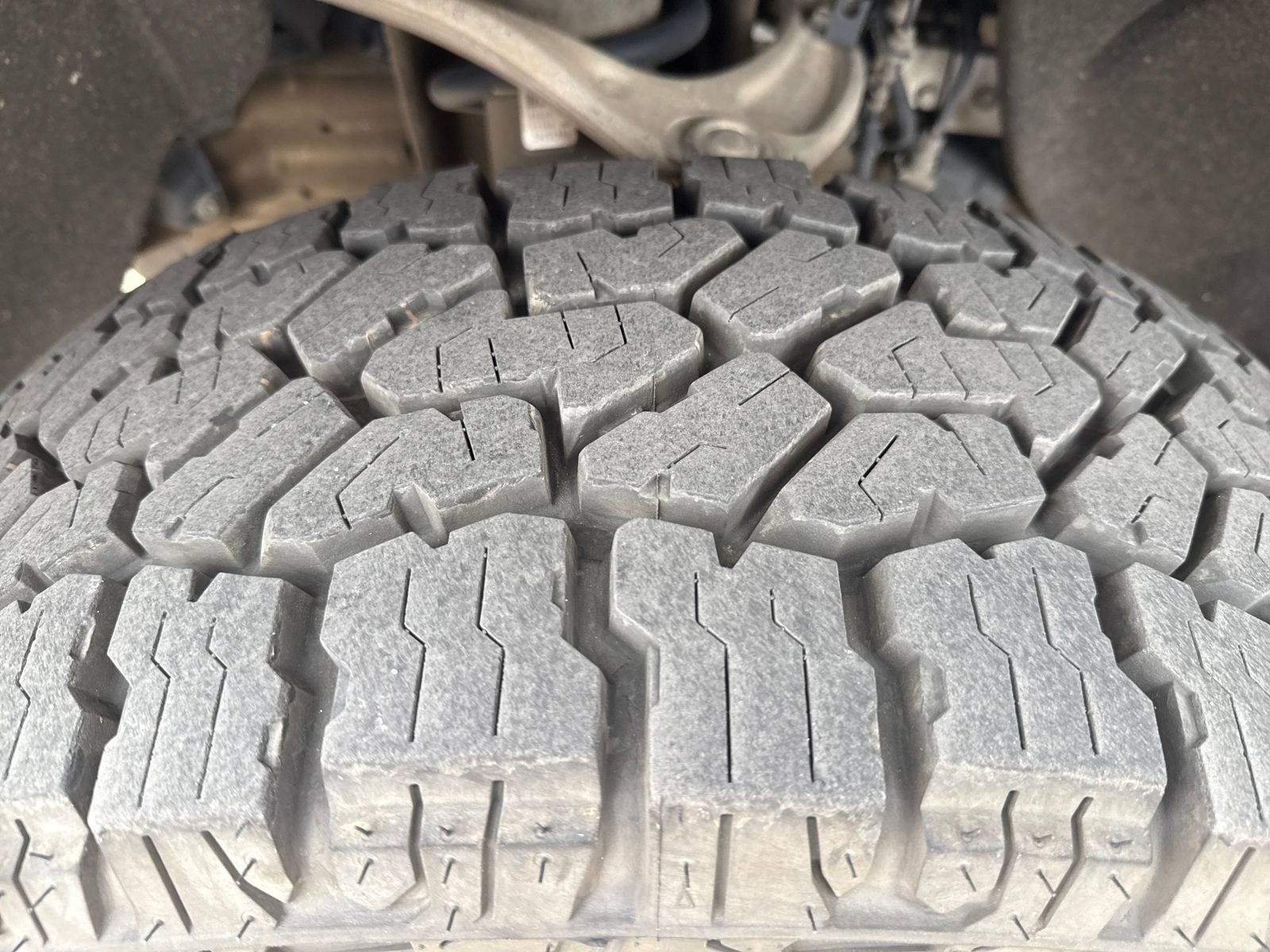 Used 2021 GMC Sierra 1500 AT4 w/ AT4 Value Package image 23