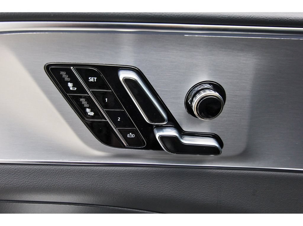 New 2027 Cadillac Lyriq Sport AWD/4WD image 22