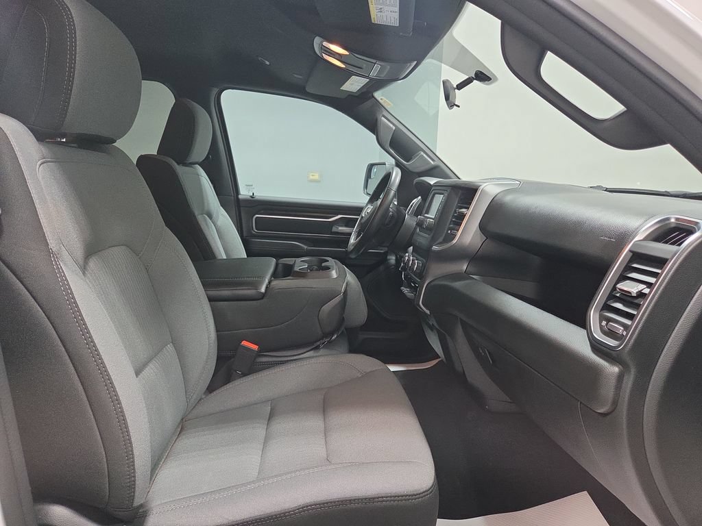 Used 2024 RAM 1500 Big Horn AWD/4WD image 21