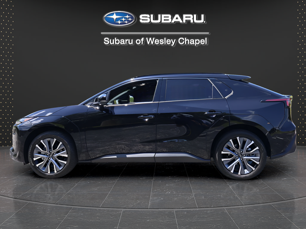 Used 2026 Subaru Solterra AWD/4WD image 4