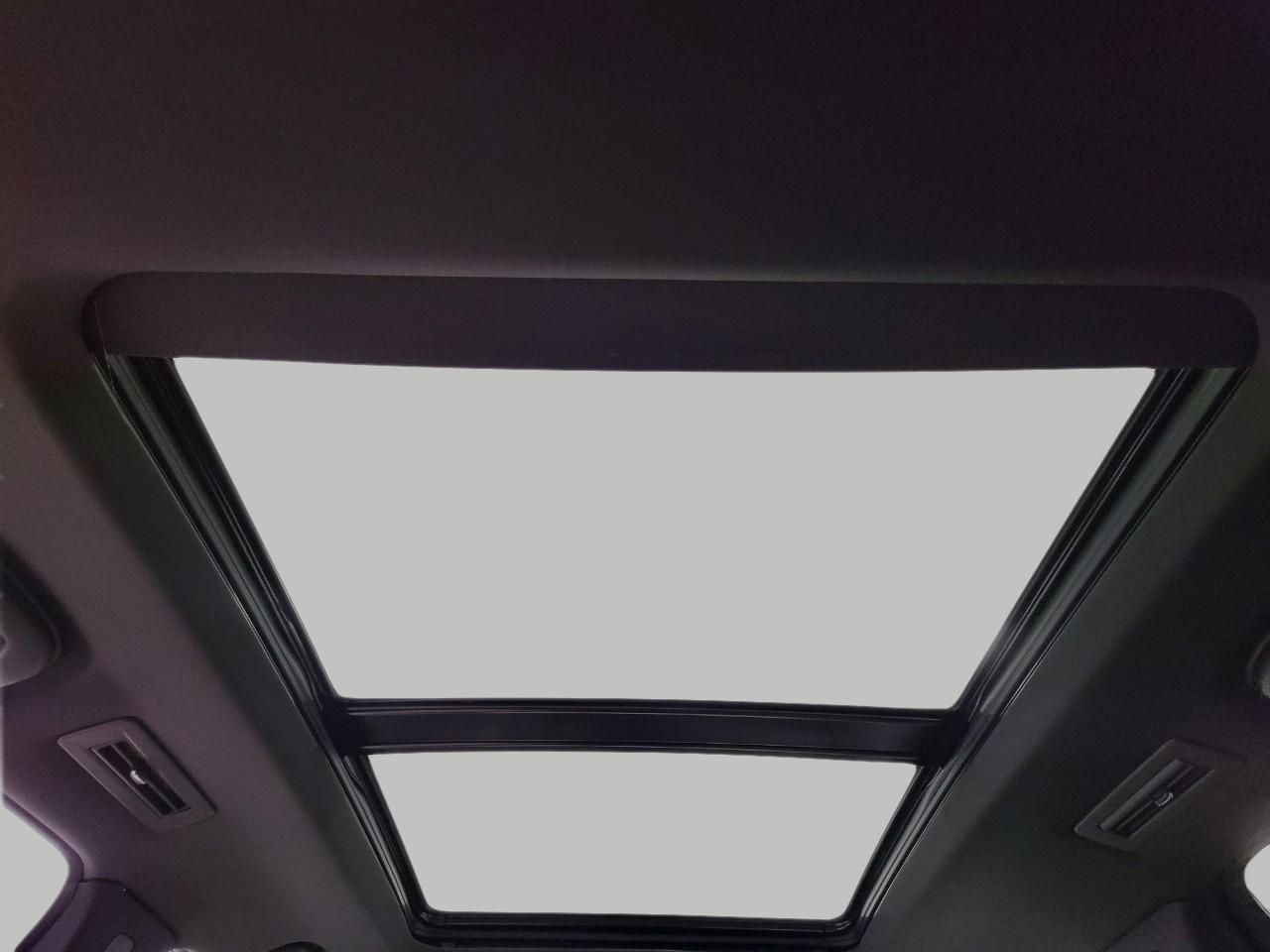 Certified 2025 Cadillac XT6 Sport w/ LPO, Floor Liner Package image 27