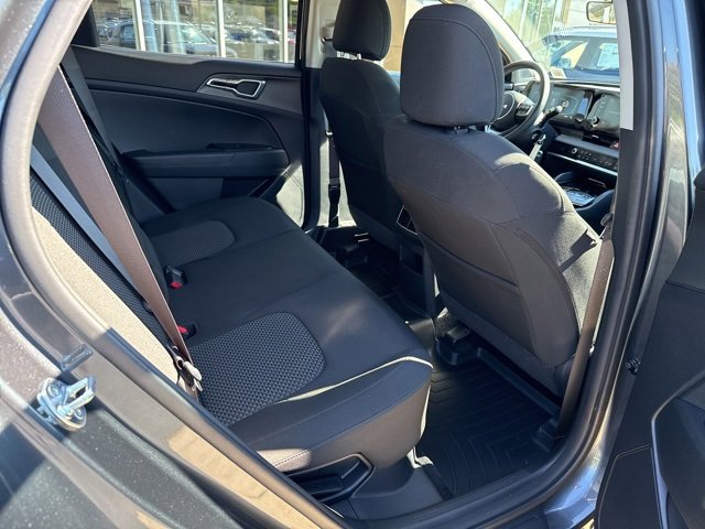 Used 2024 Kia Sportage LX image 21
