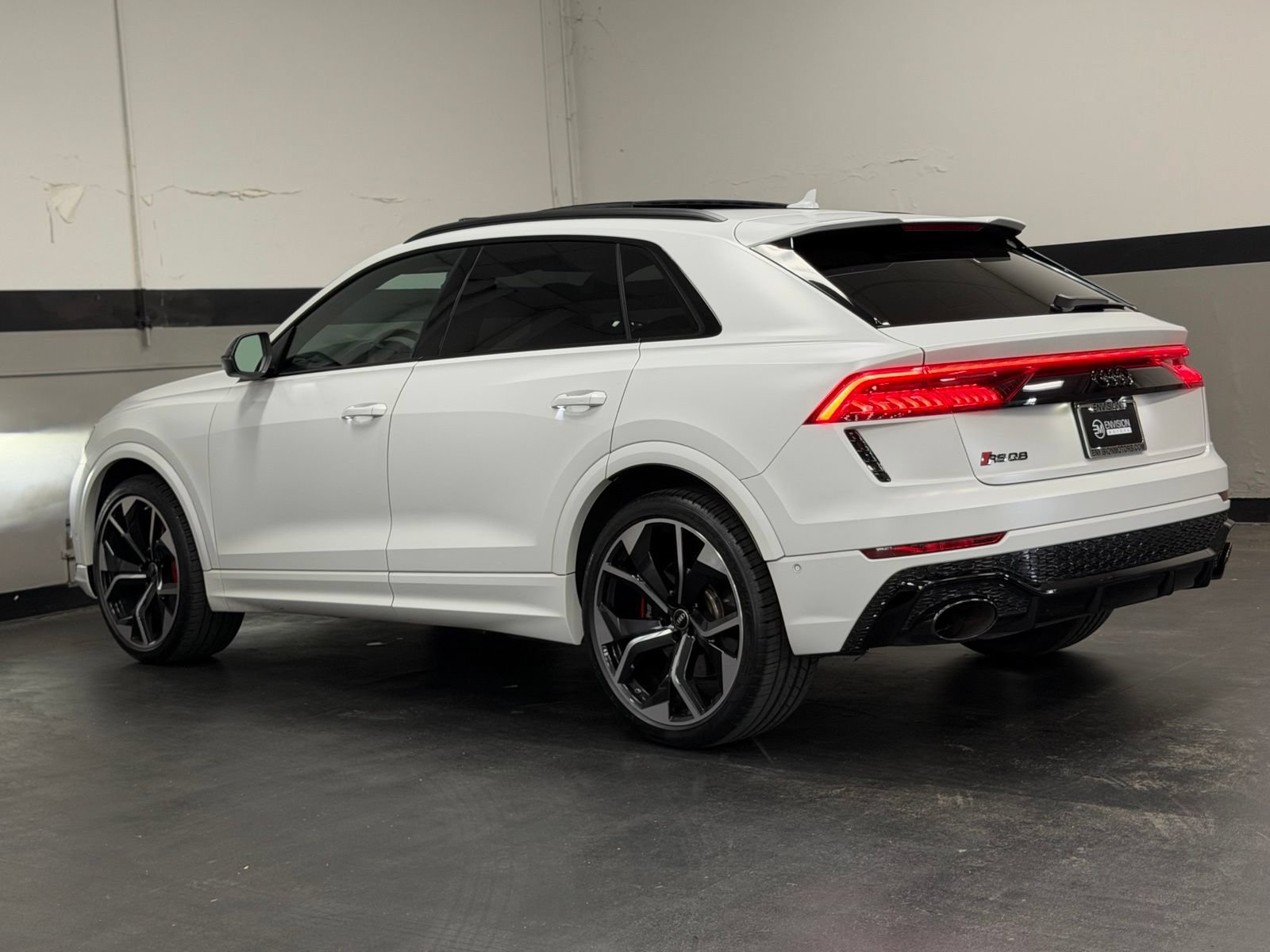 Used 2023 Audi RS Q8 w/ Black Optic Package AWD/4WD image 9